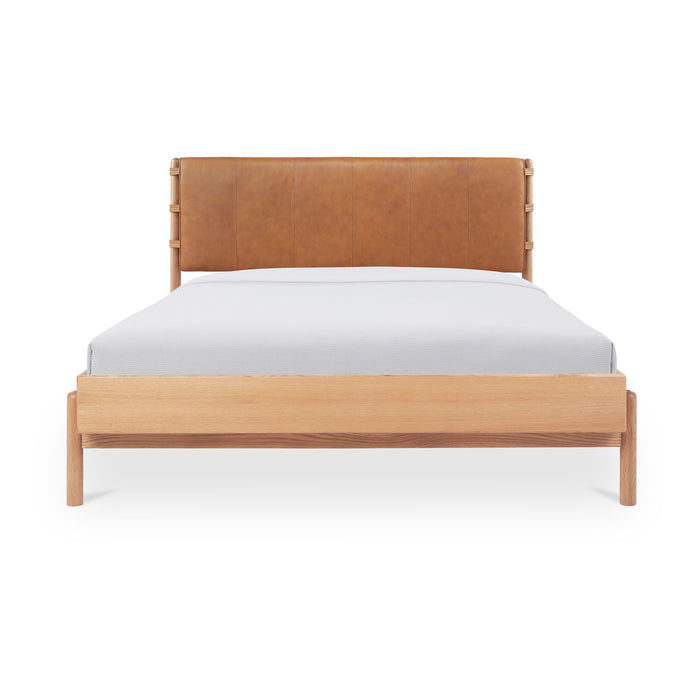 Colby - King Bed - Camel