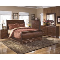 Wilmington 5 Pc. Bedroom - Dresser, Mirror & Queen Sleigh Bed